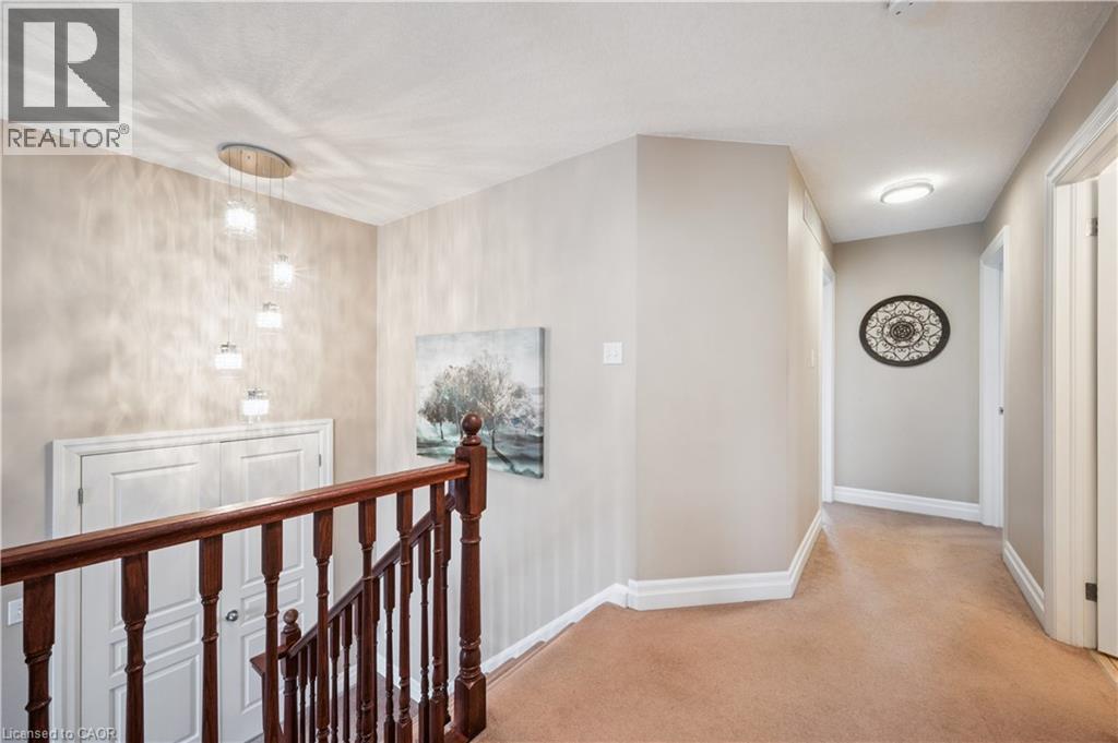 Photo 18 of 957 Banffshire Court, Kitchener ON