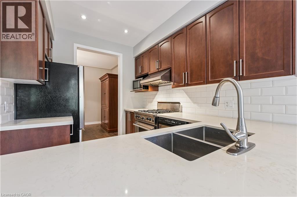 Photo 15 of 28 Doon Mills Drive Unit 9, Kitchener ON