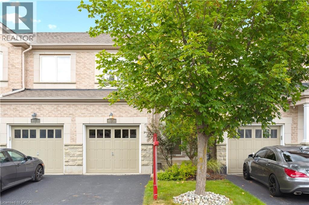Photo 1 of 28 Doon Mills Drive Unit 9, Kitchener ON
