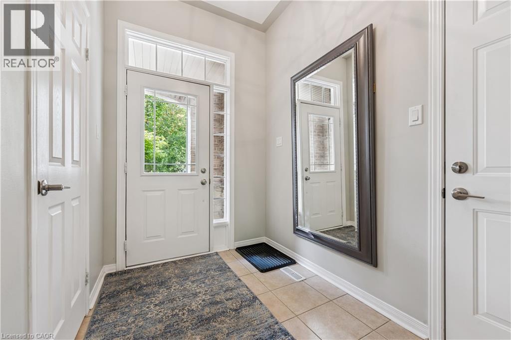 Photo 5 of 28 Doon Mills Drive Unit 9, Kitchener ON