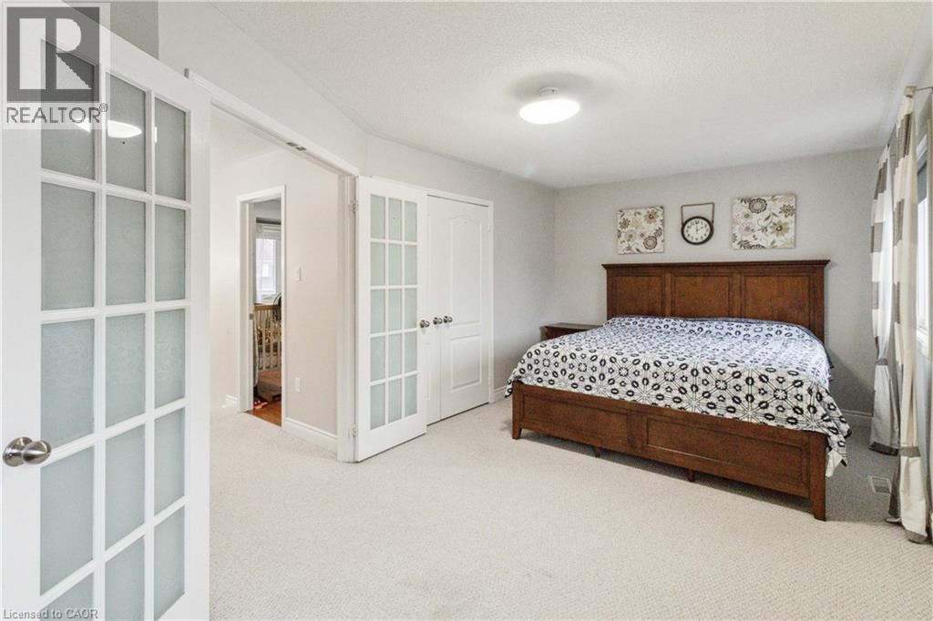 Photo 24 of 2245 Pathfinder Dr Drive, Burlington ON