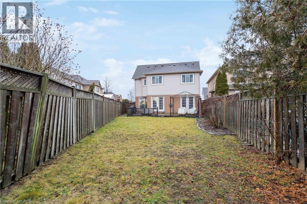 Photo 30 of 2245 Pathfinder Dr Drive, Burlington ON
