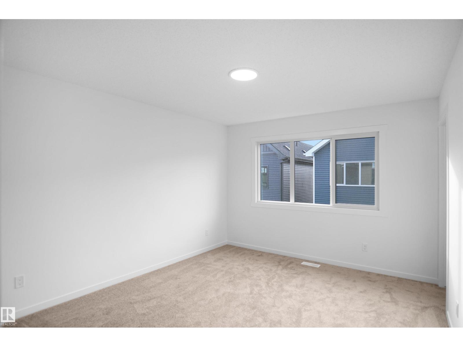 Photo 15 of 29 1430 Aster Wy Nw, Edmonton AB