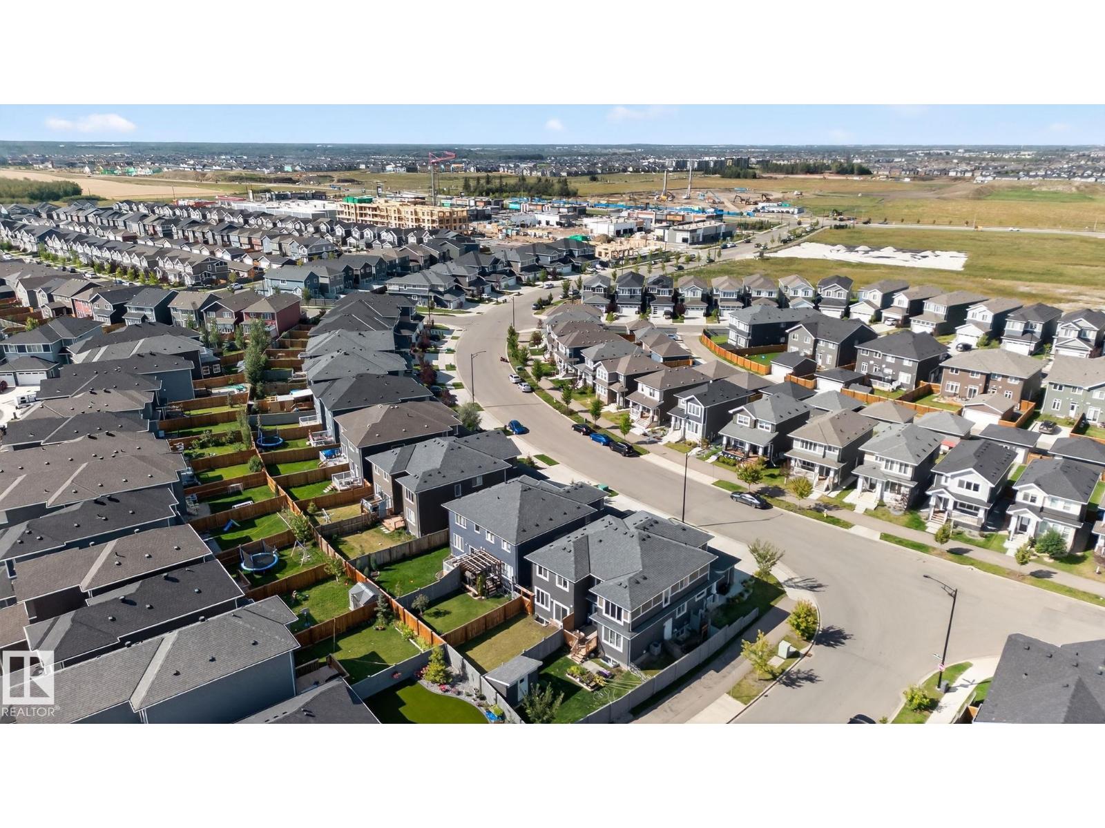 Photo 16 of 583 Glenridding Ravine Dr Sw, Edmonton AB