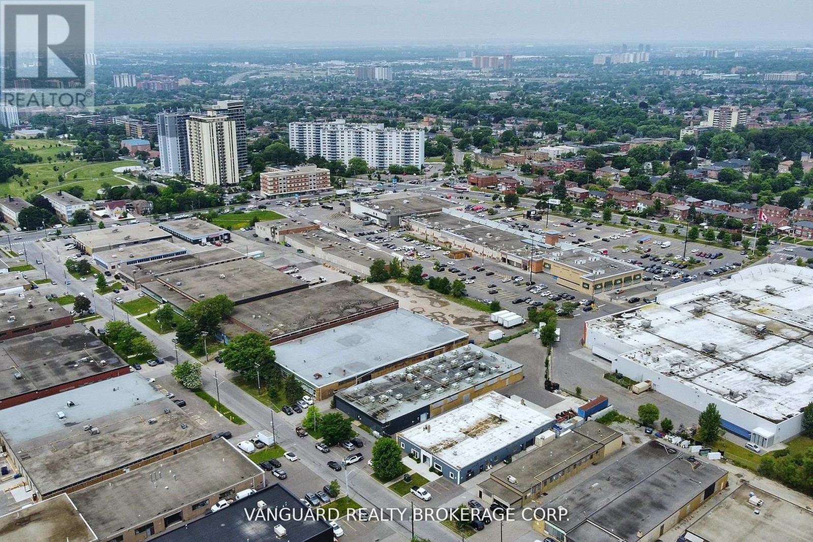 Photo 3 of 56 58 Colville Road, Toronto ON