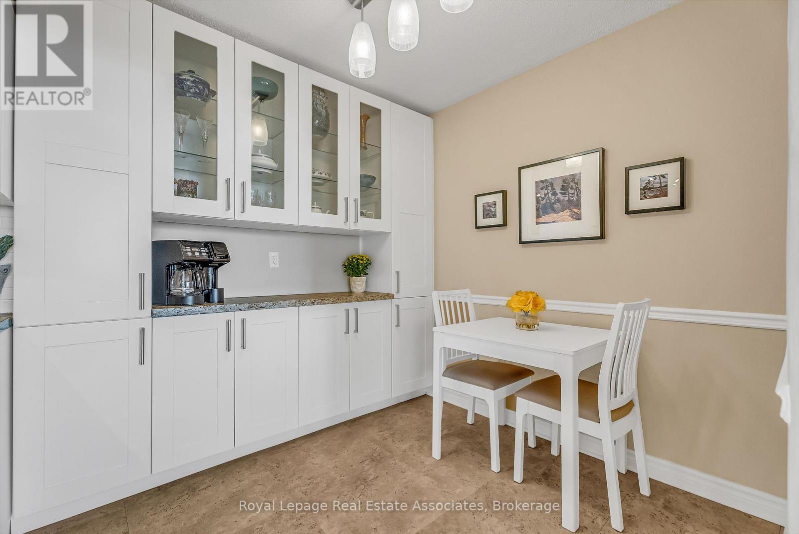 Photo 19 of 611 1333 Bloor Street E, Mississauga ON