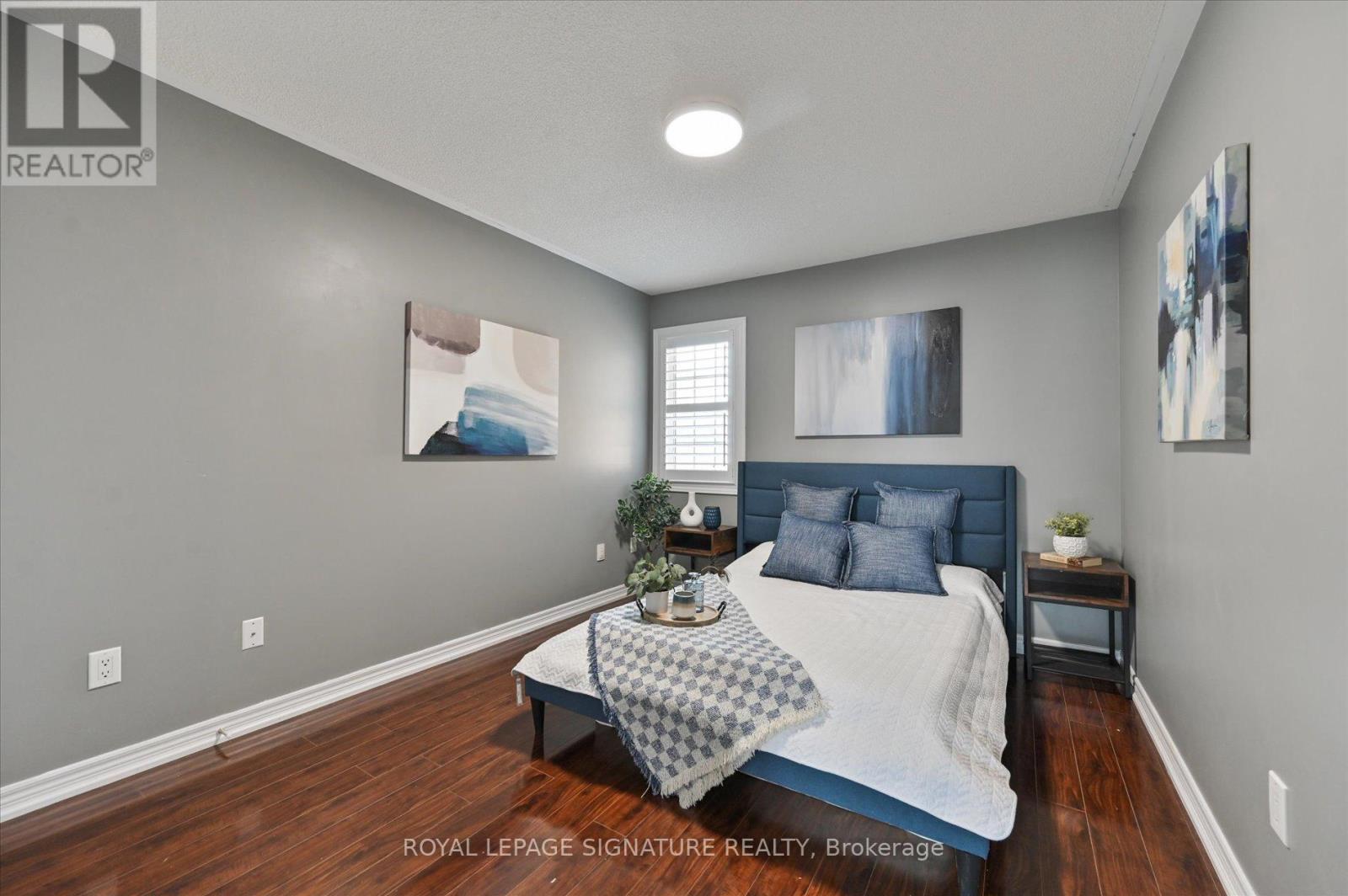 Photo 17 of 5 Thornbush Boulevard, Brampton ON