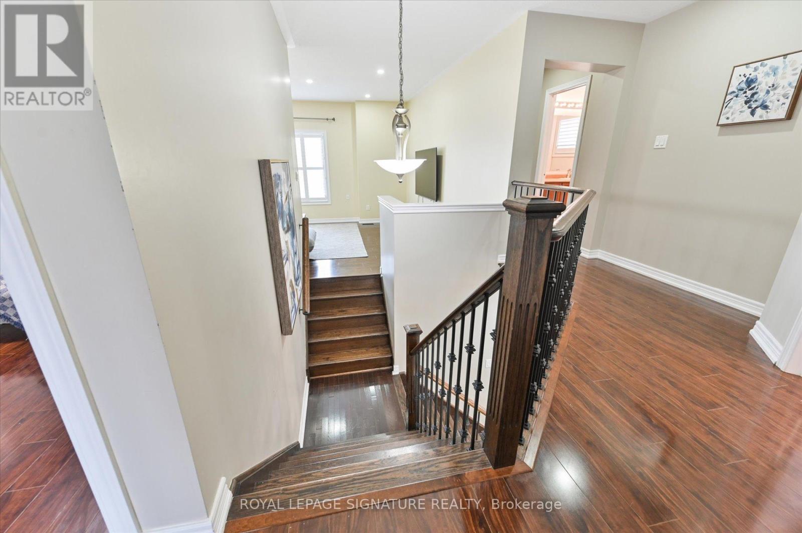Photo 25 of 5 Thornbush Boulevard, Brampton ON