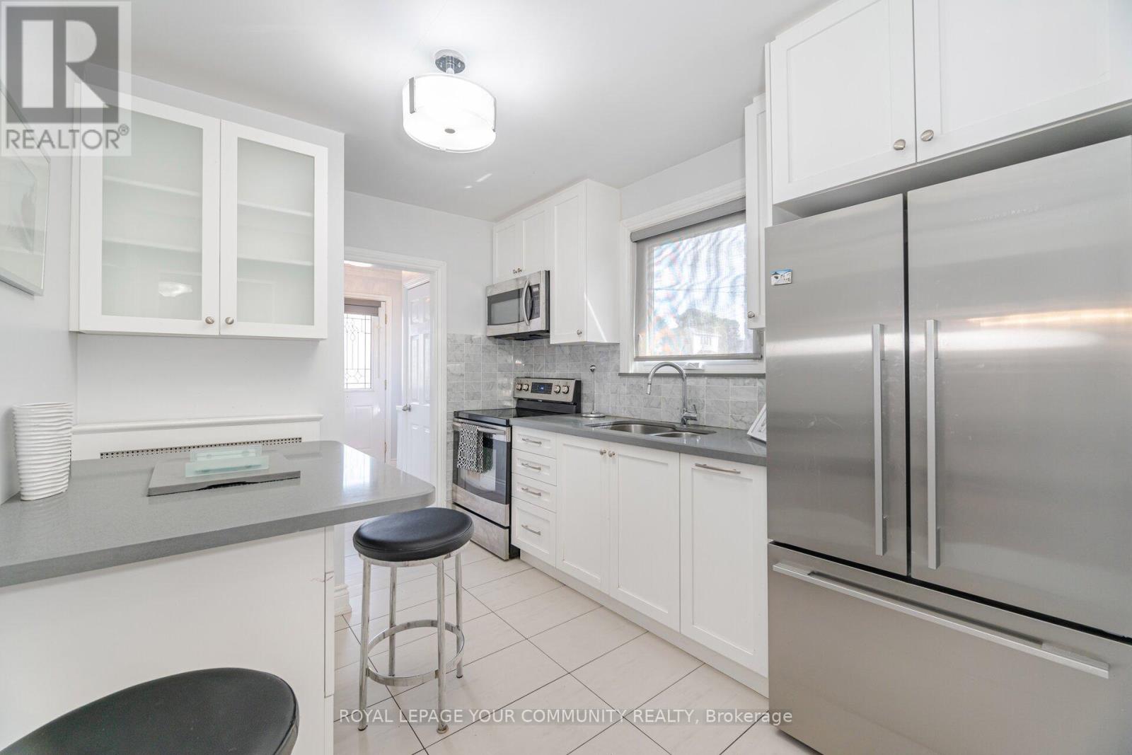 Photo 17 of 185 Dunraven Drive, Toronto ON
