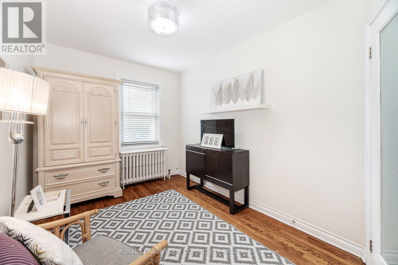 Photo 25 of 185 Dunraven Drive, Toronto ON