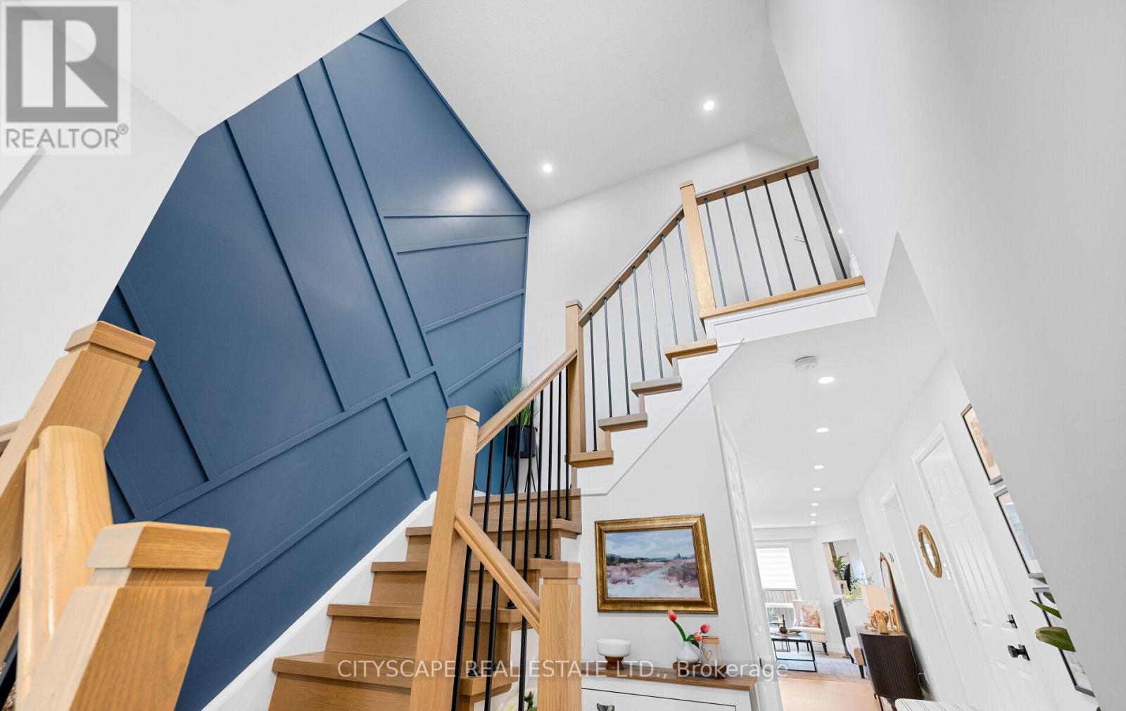 Photo 25 of 5253 Bushelgrove Circle, Mississauga ON