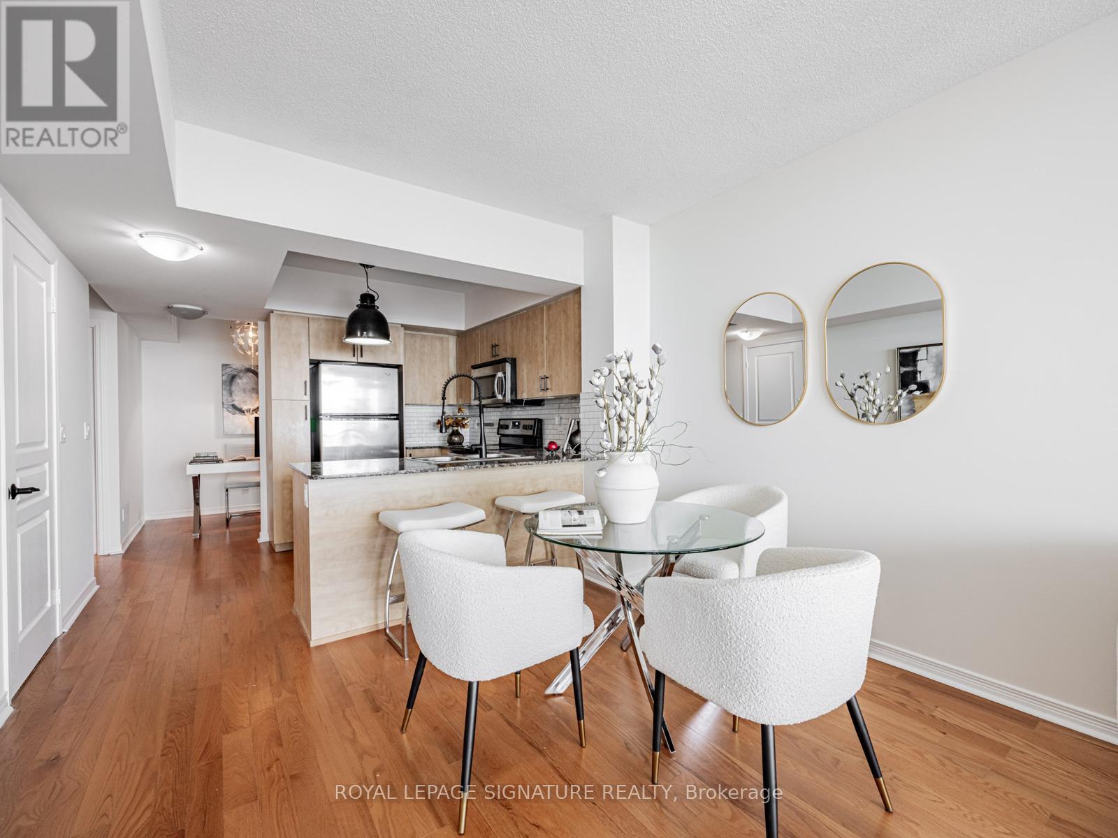 Photo 12 of 2101 2230 Lake Shore Boulevard W, Toronto ON