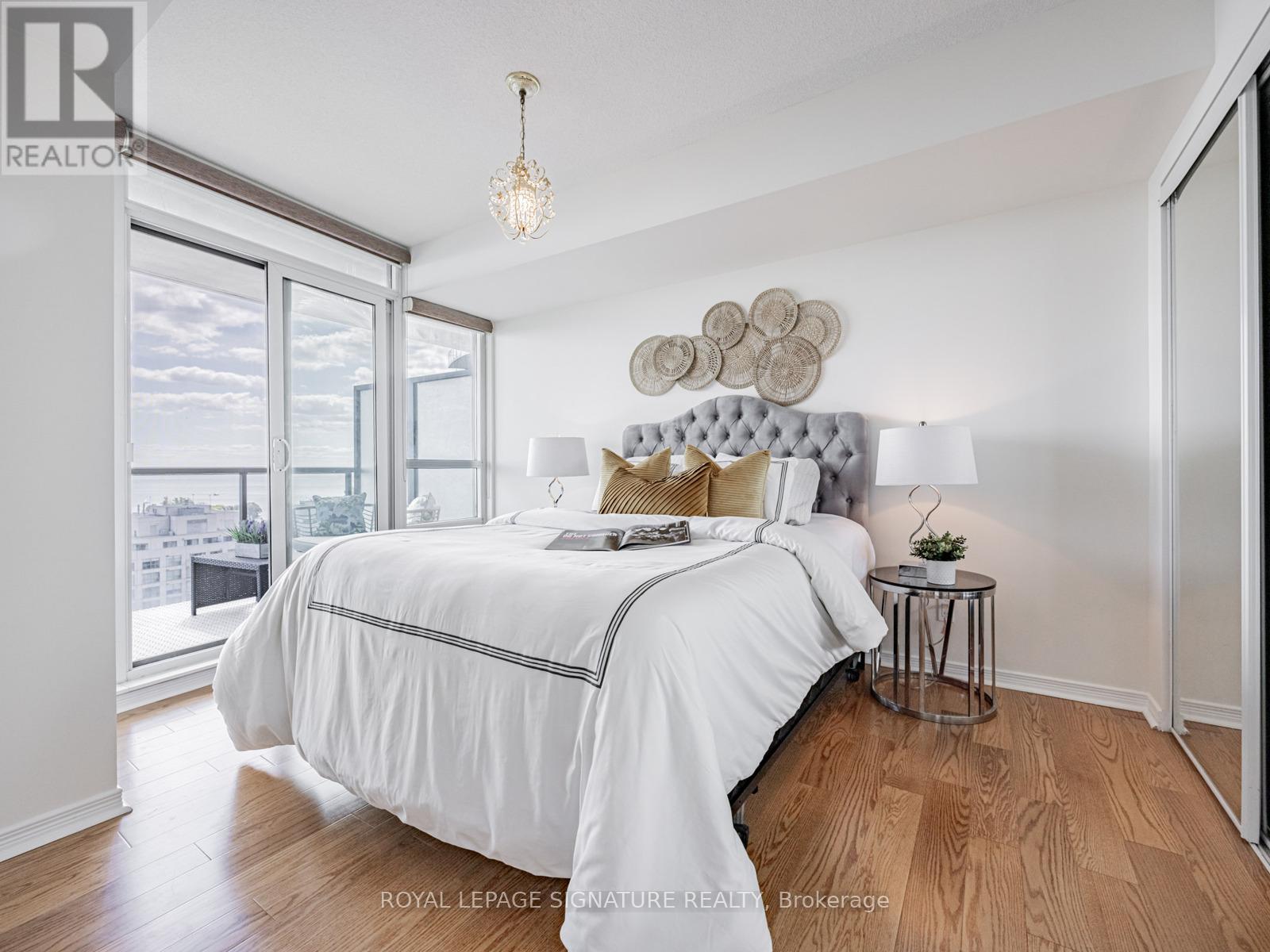 Photo 17 of 2101 2230 Lake Shore Boulevard W, Toronto ON