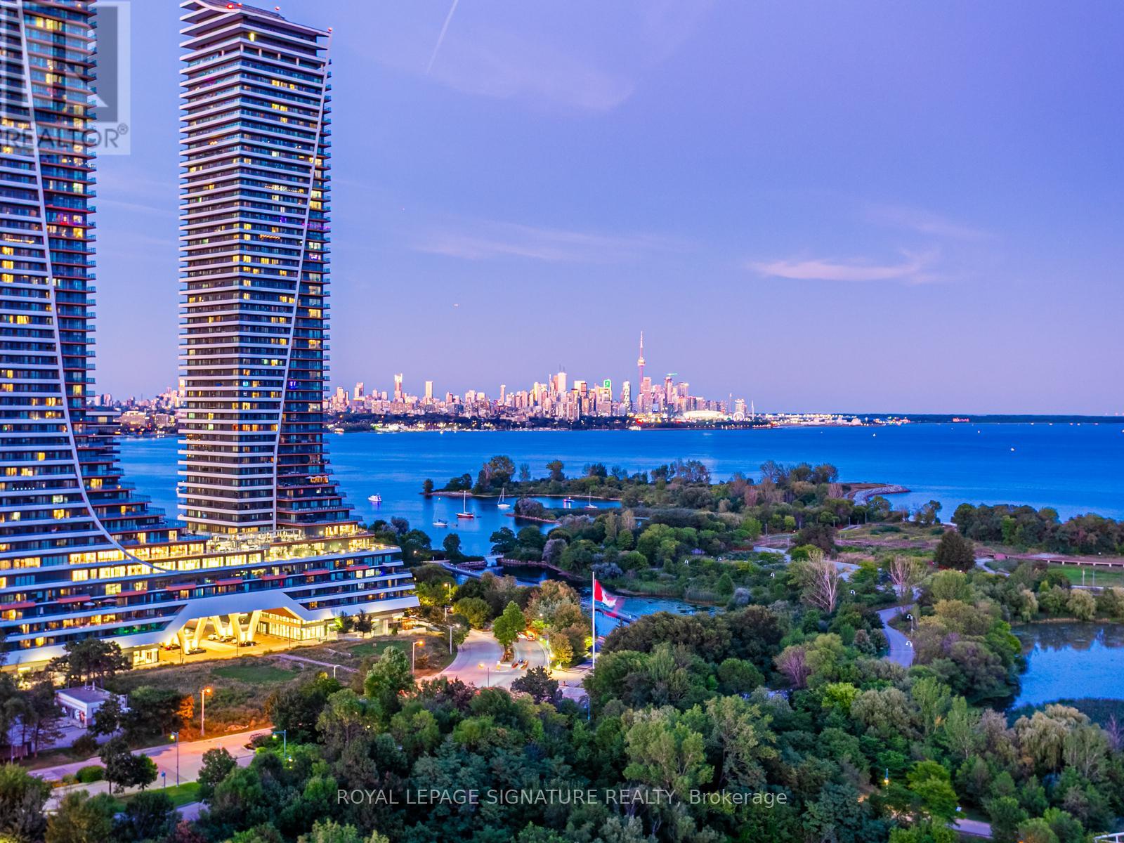Photo 3 of 2101 2230 Lake Shore Boulevard W, Toronto ON