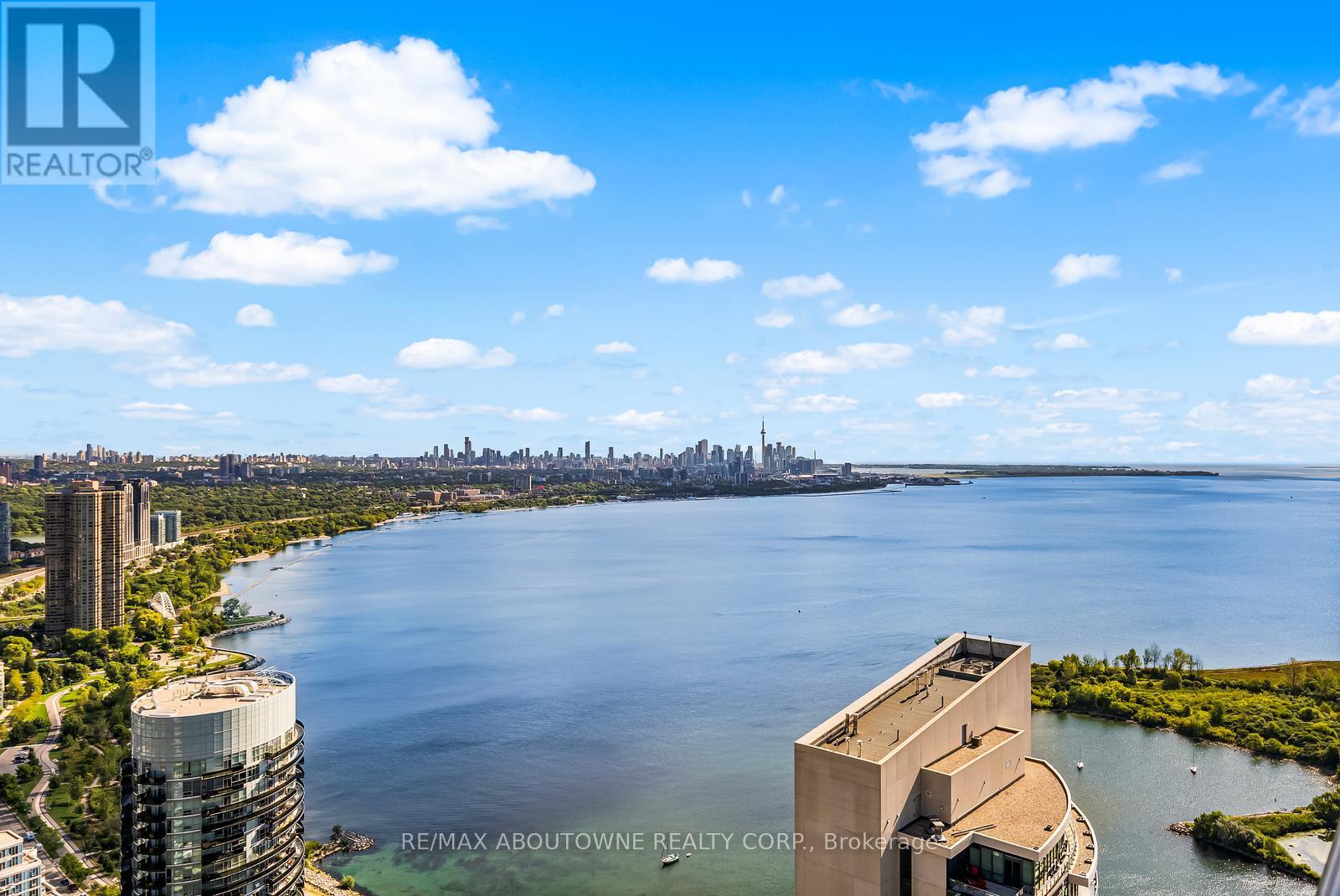 Photo 28 of 5103 70 Annie Craig Drive, Toronto ON