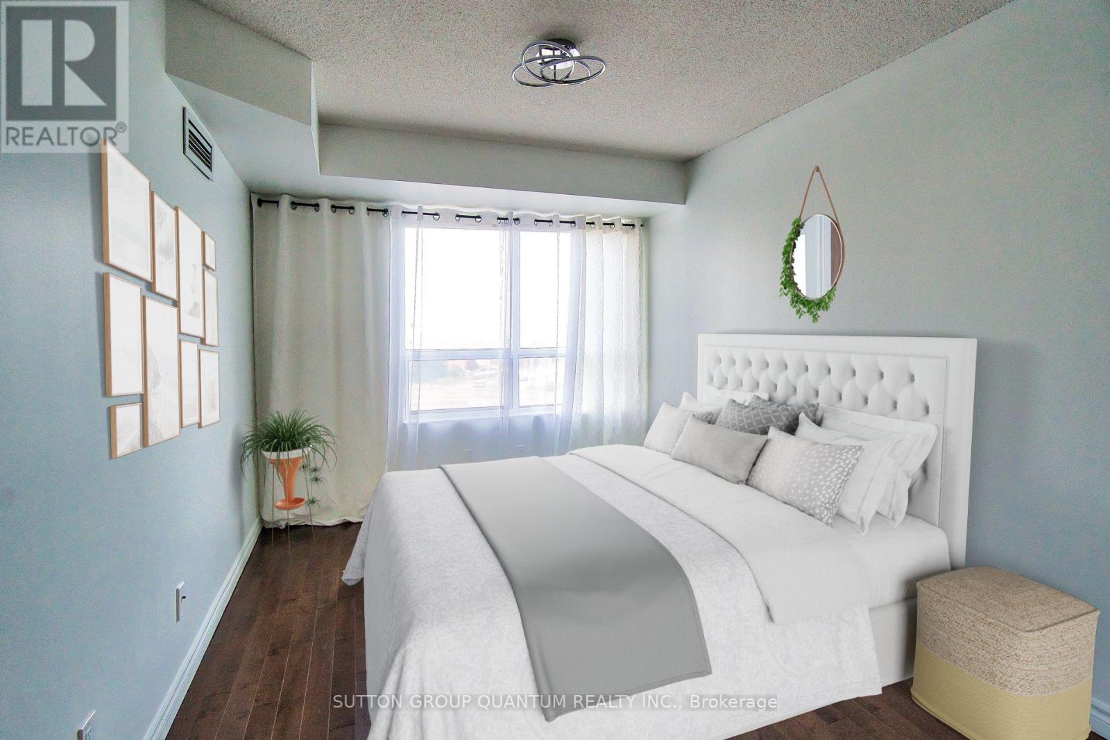 Photo 12 of 716 25 Kingsbridge Garden Circle, Mississauga ON