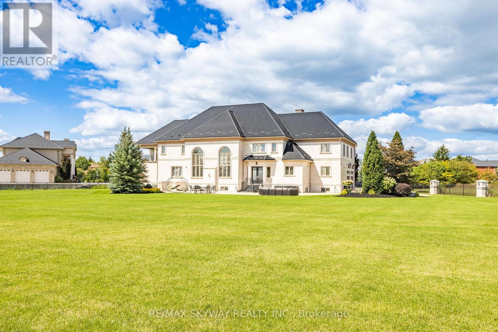 Photo 47 of 25 Everglade Drive, Brampton ON