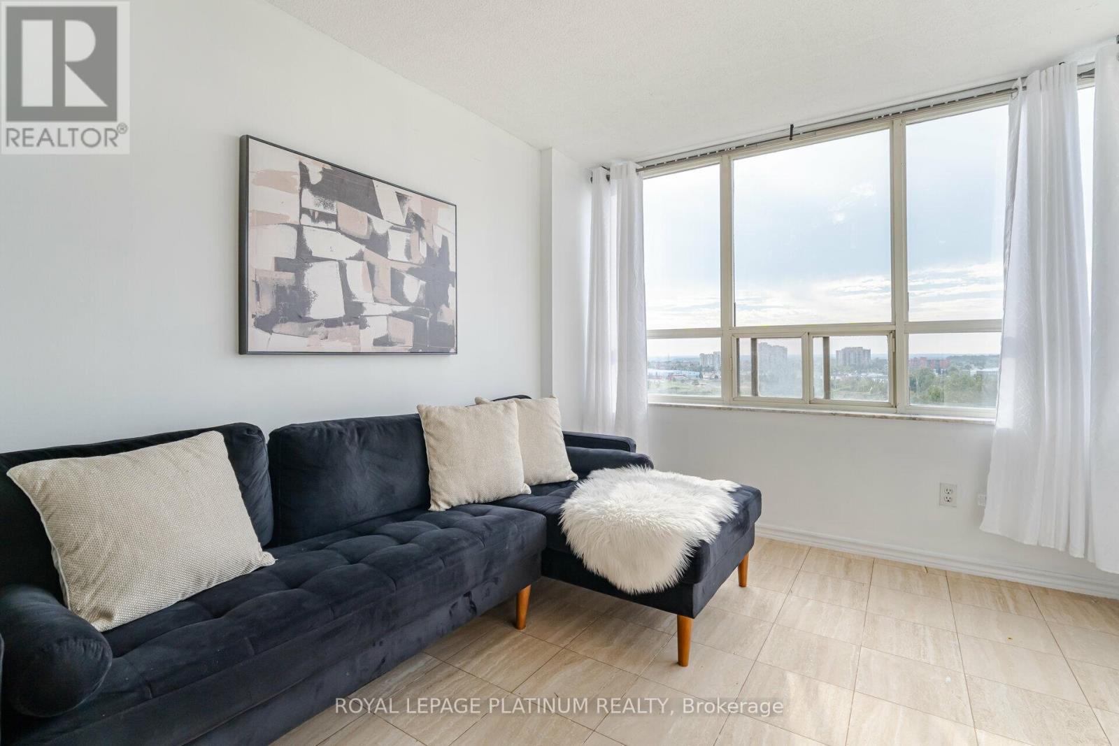 Photo 12 of 1005 30 Malta Avenue, Brampton ON