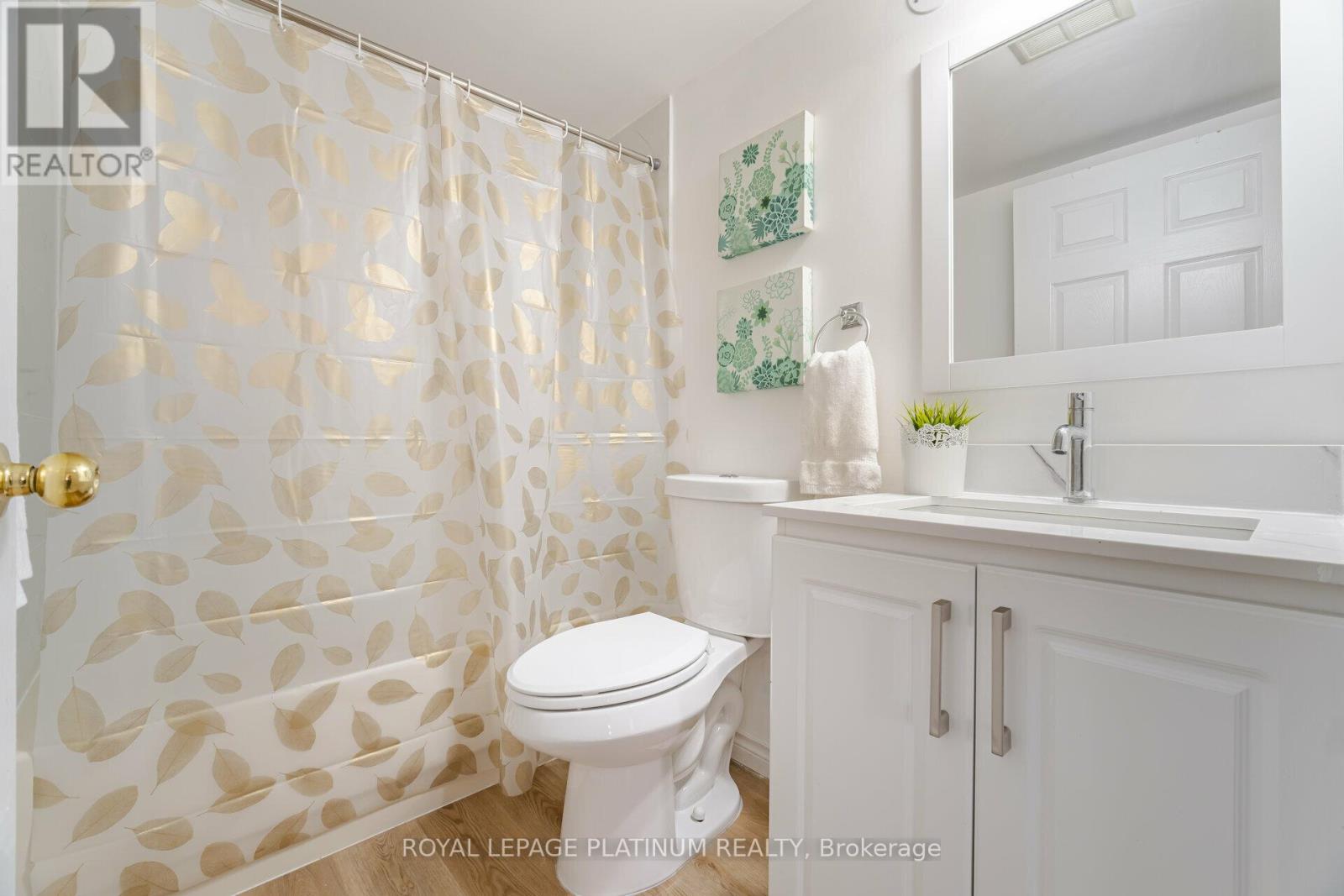 Photo 16 of 1005 30 Malta Avenue, Brampton ON