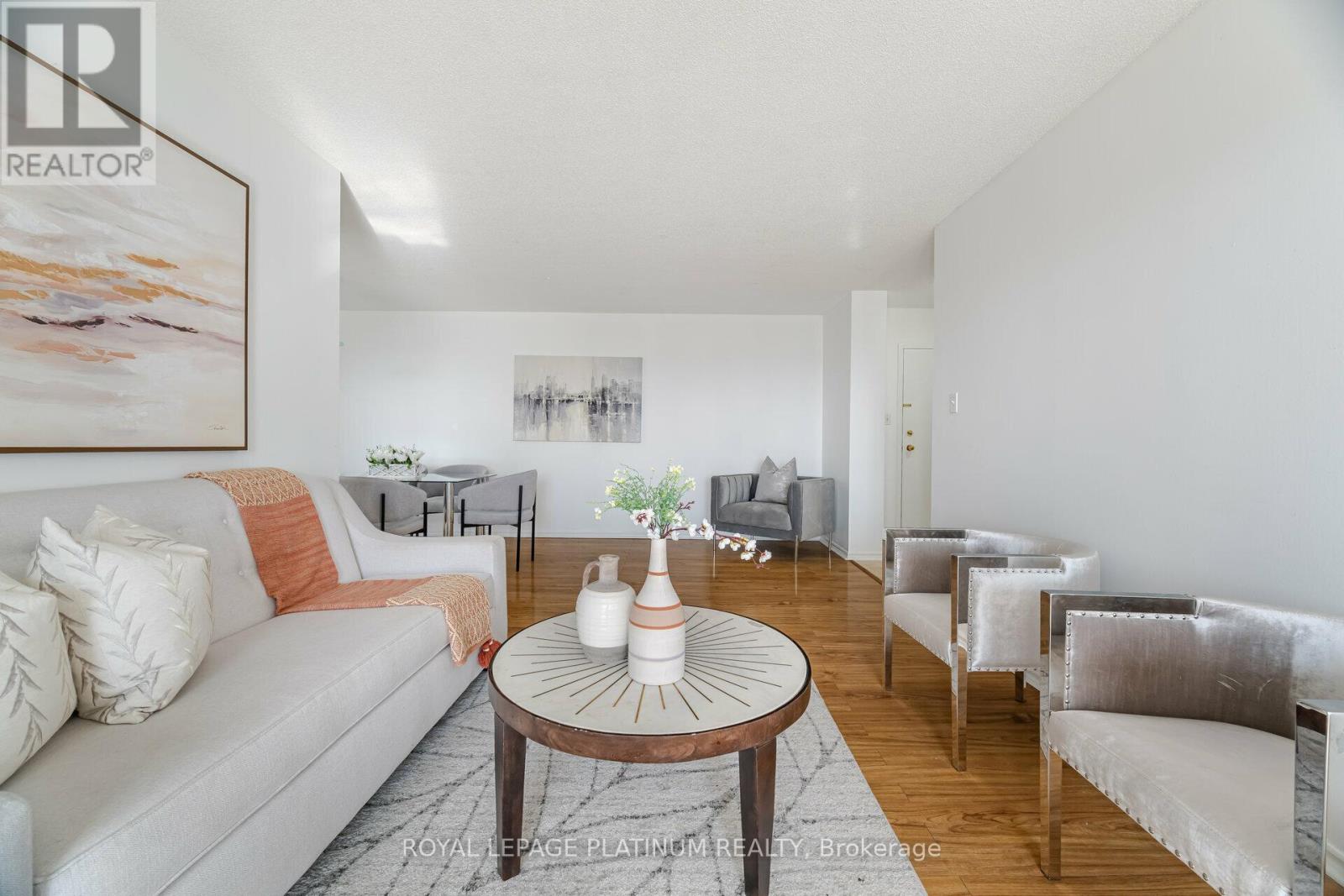 Photo 4 of 1005 30 Malta Avenue, Brampton ON