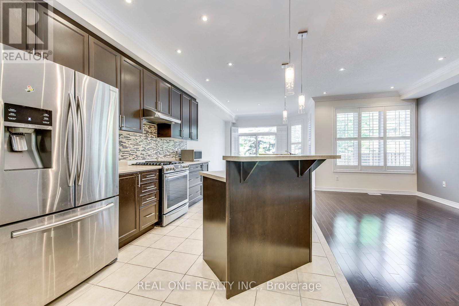 Photo 13 of 1275 Craigleith Road, Oakville ON