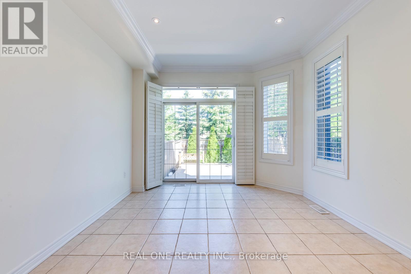 Photo 17 of 1275 Craigleith Road, Oakville ON
