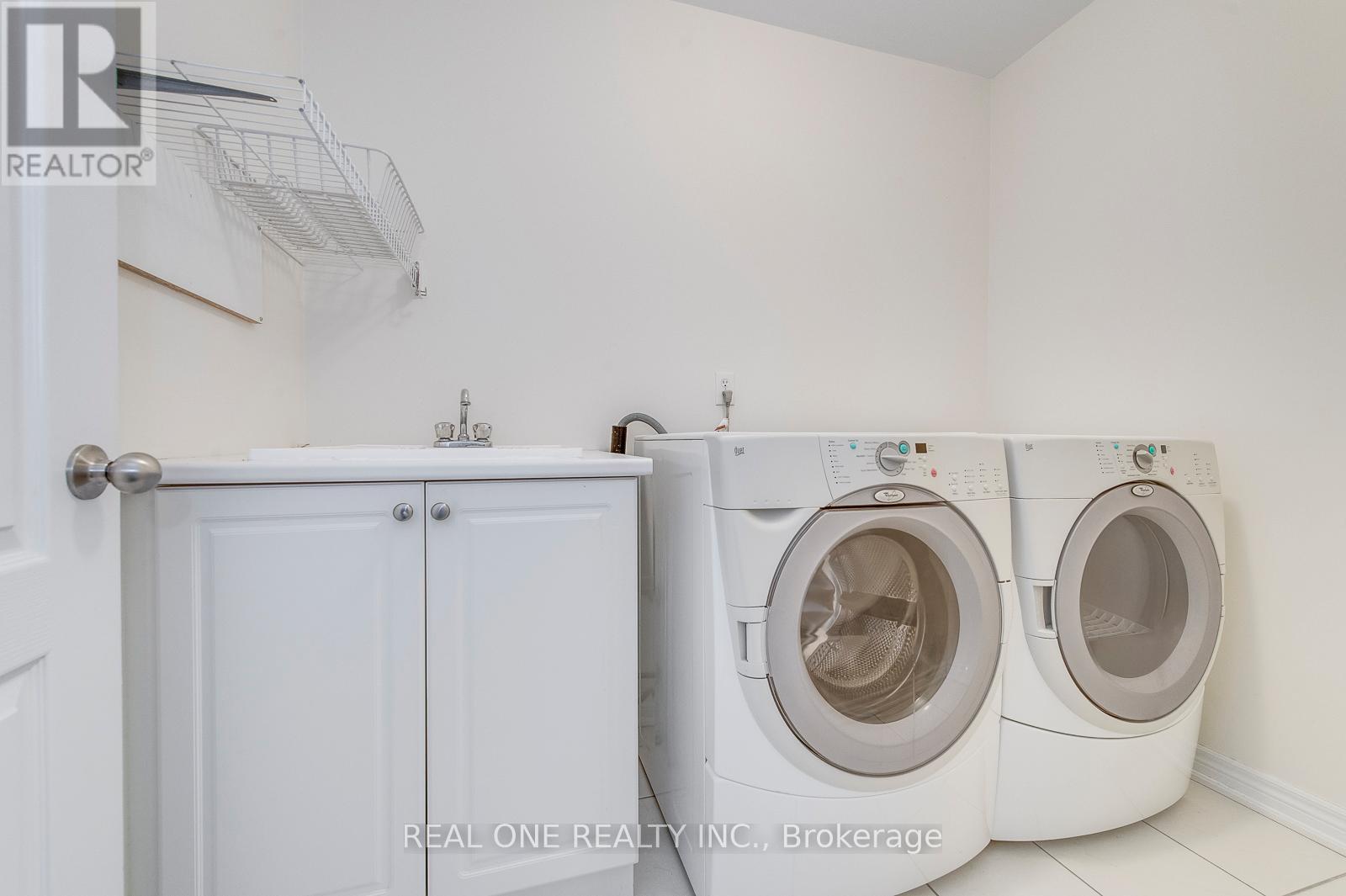 Photo 34 of 1275 Craigleith Road, Oakville ON