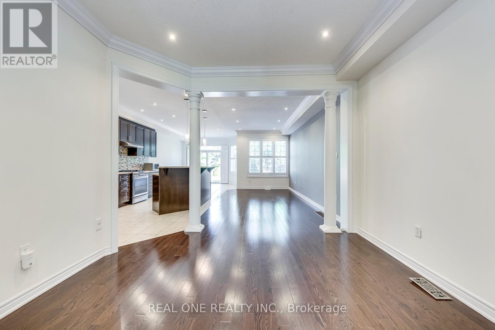 Photo 7 of 1275 Craigleith Road, Oakville ON