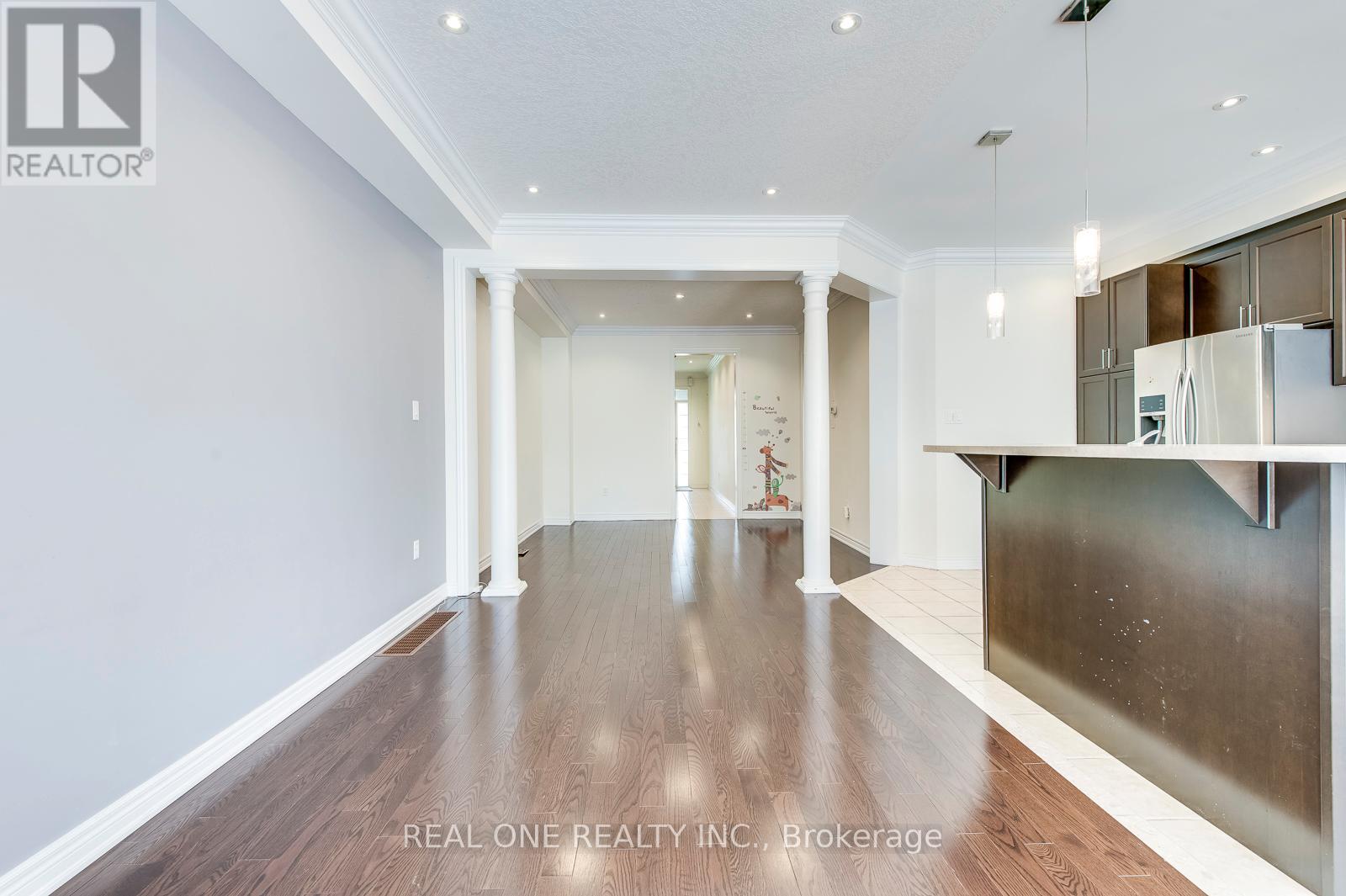Photo 9 of 1275 Craigleith Road, Oakville ON