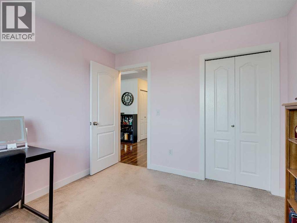 Photo 14 of 409 10 Sierra Morena Mews Sw, Calgary AB
