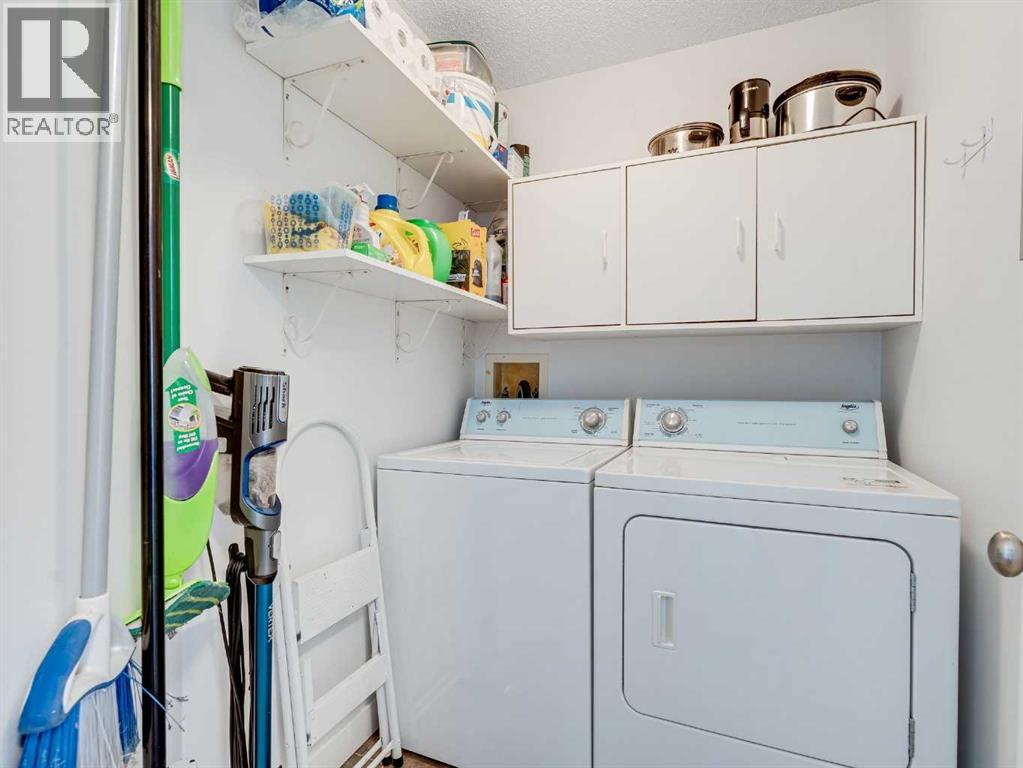 Photo 16 of 409 10 Sierra Morena Mews Sw, Calgary AB