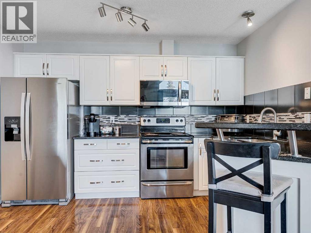 Photo 7 of 409 10 Sierra Morena Mews Sw, Calgary AB