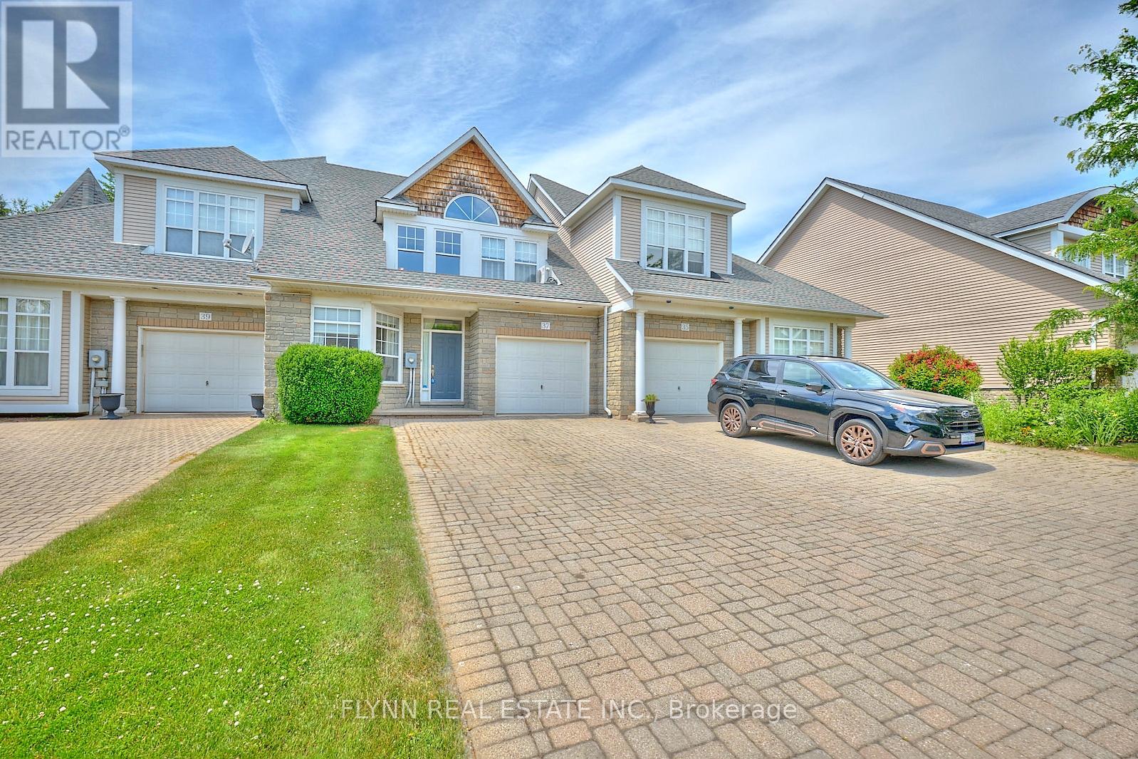 Photo 2 of 37 Shaws Lane, Niagaraonthelake ON