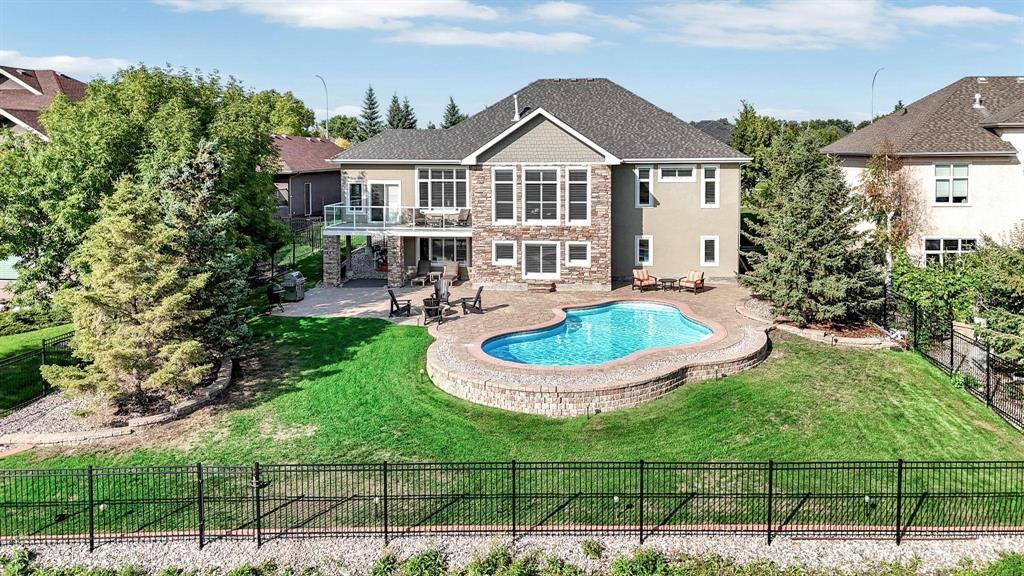 Photo 48 of 46 Southlands Drive, East St Paul MB
