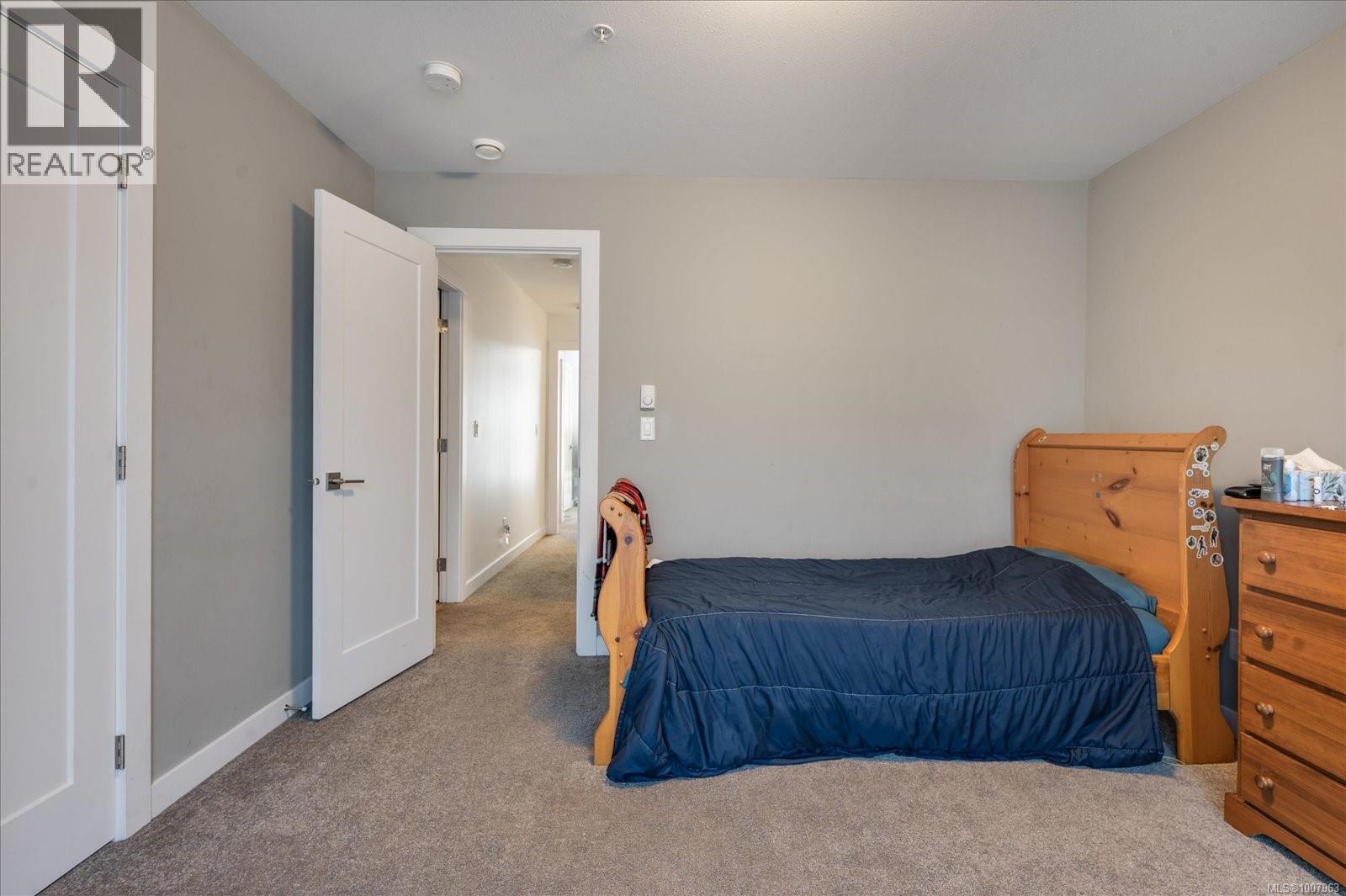 Photo 16 of 102 5240 Dublin Way, Nanaimo BC