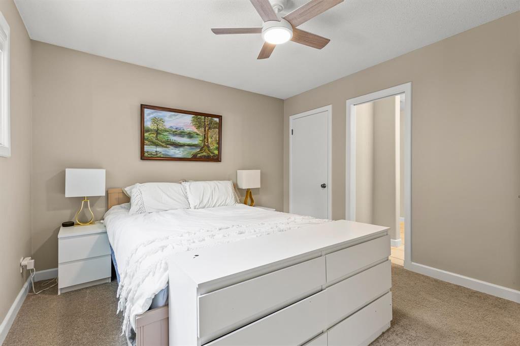 Photo 19 of 36 Pine Crescent, Steinbach MB