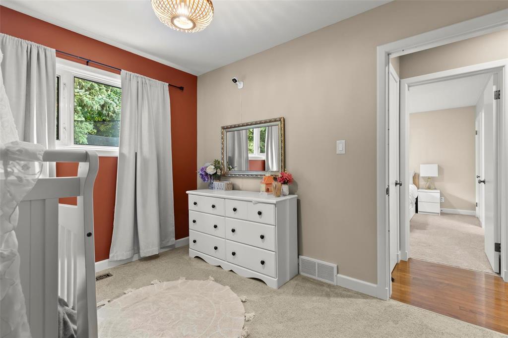 Photo 21 of 36 Pine Crescent, Steinbach MB