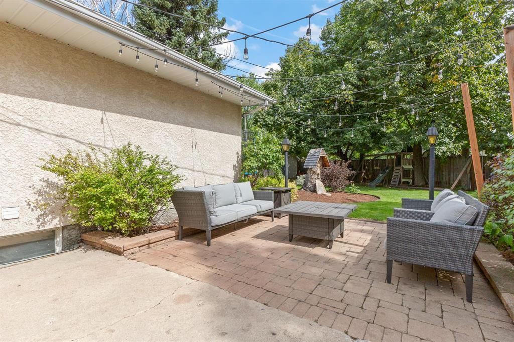 Photo 36 of 36 Pine Crescent, Steinbach MB
