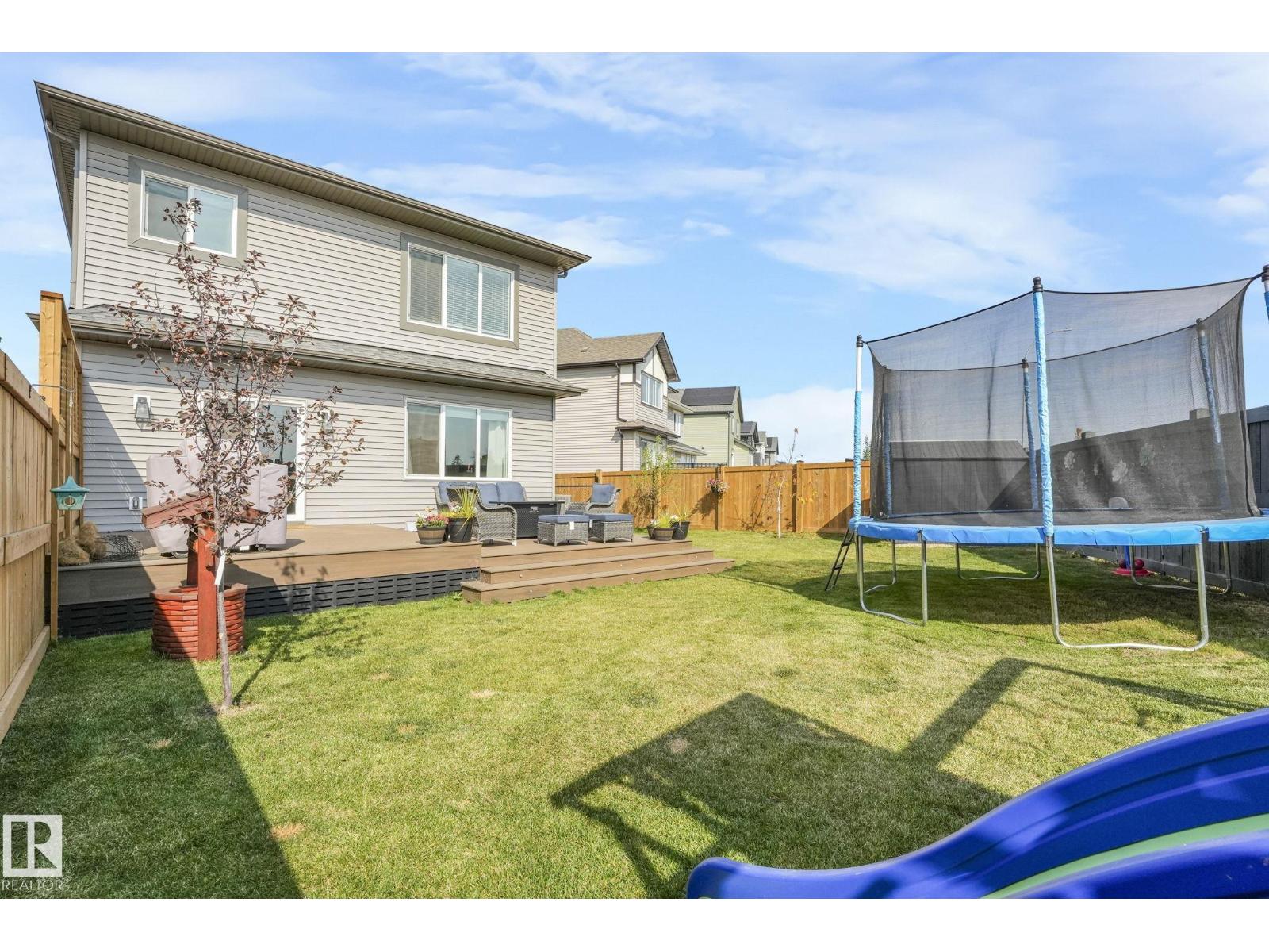 Photo 3 of 23 Nettle Cr, St Albert AB