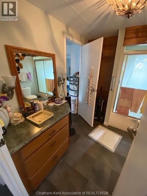 Photo 8 of 95 Regency Drive, Chatham ON