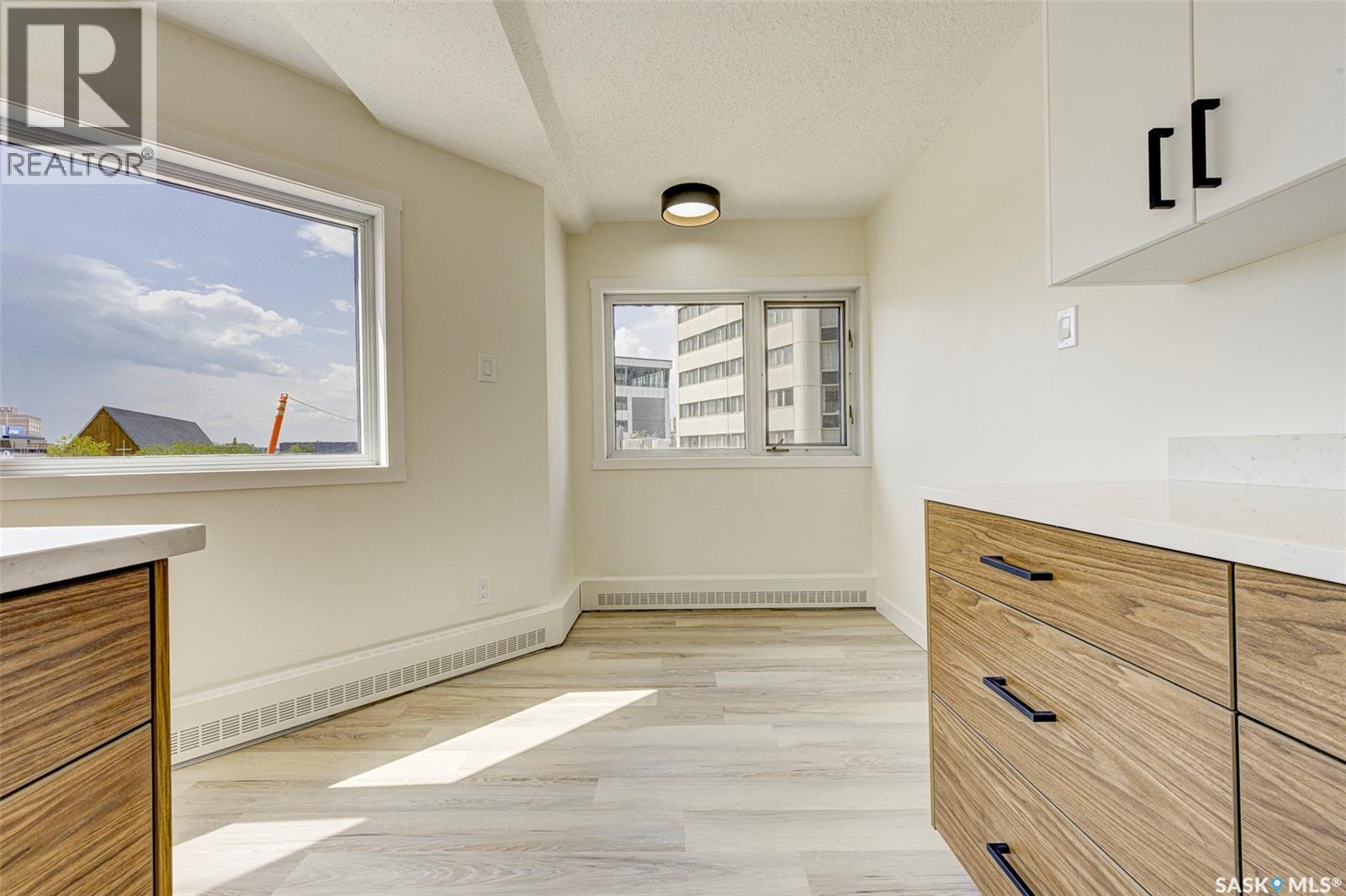 Photo 11 of 470 424 Spadina Crescent E, Saskatoon SK