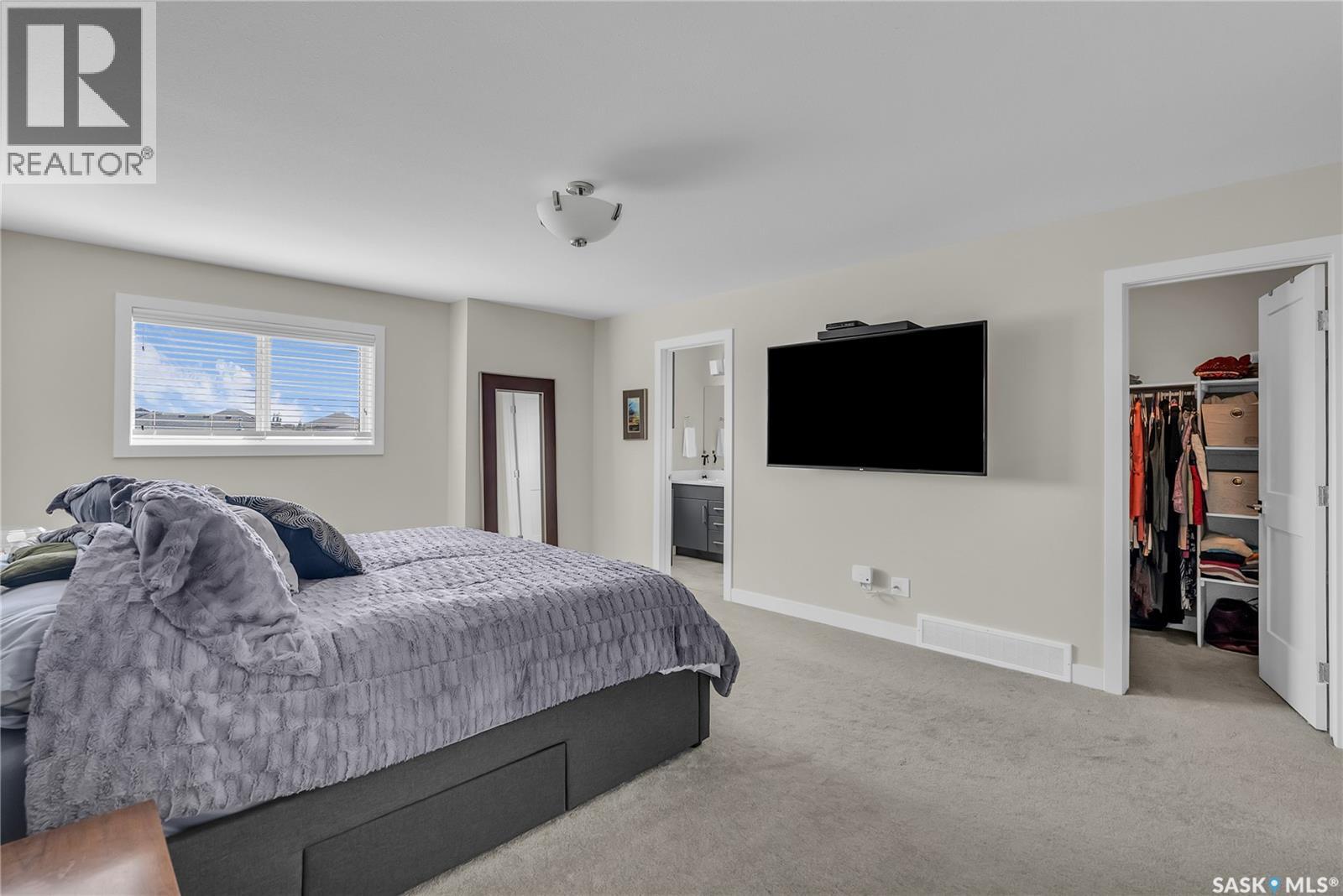 Single Family House 2 Level for Sale in   Evergreen BOULEVARD Saskatoon 