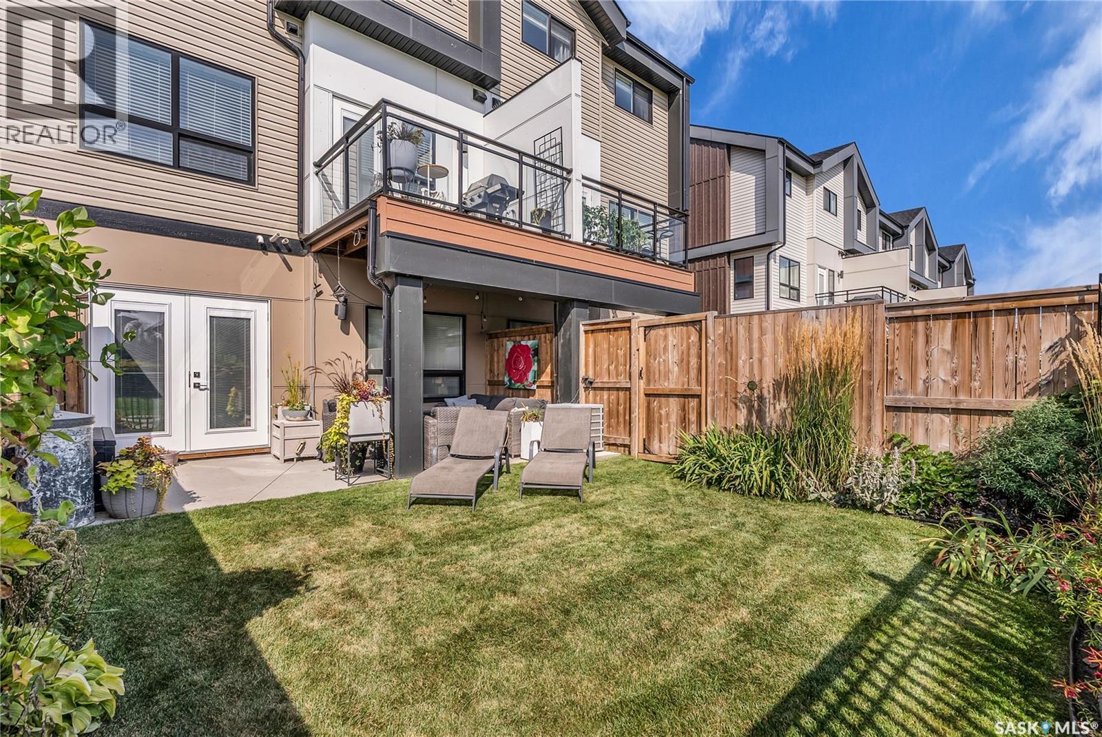 Single Family House 2 Level for Sale in   Evergreen BOULEVARD Saskatoon 