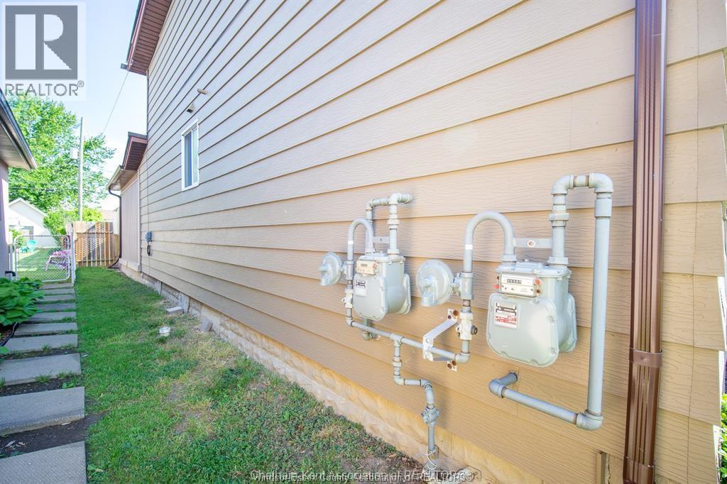 Photo 34 of 12346 48 Arbour Street, Tecumseh ON