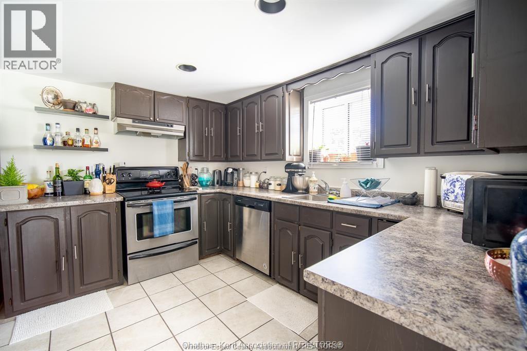 Photo 8 of 12346 48 Arbour Street, Tecumseh ON