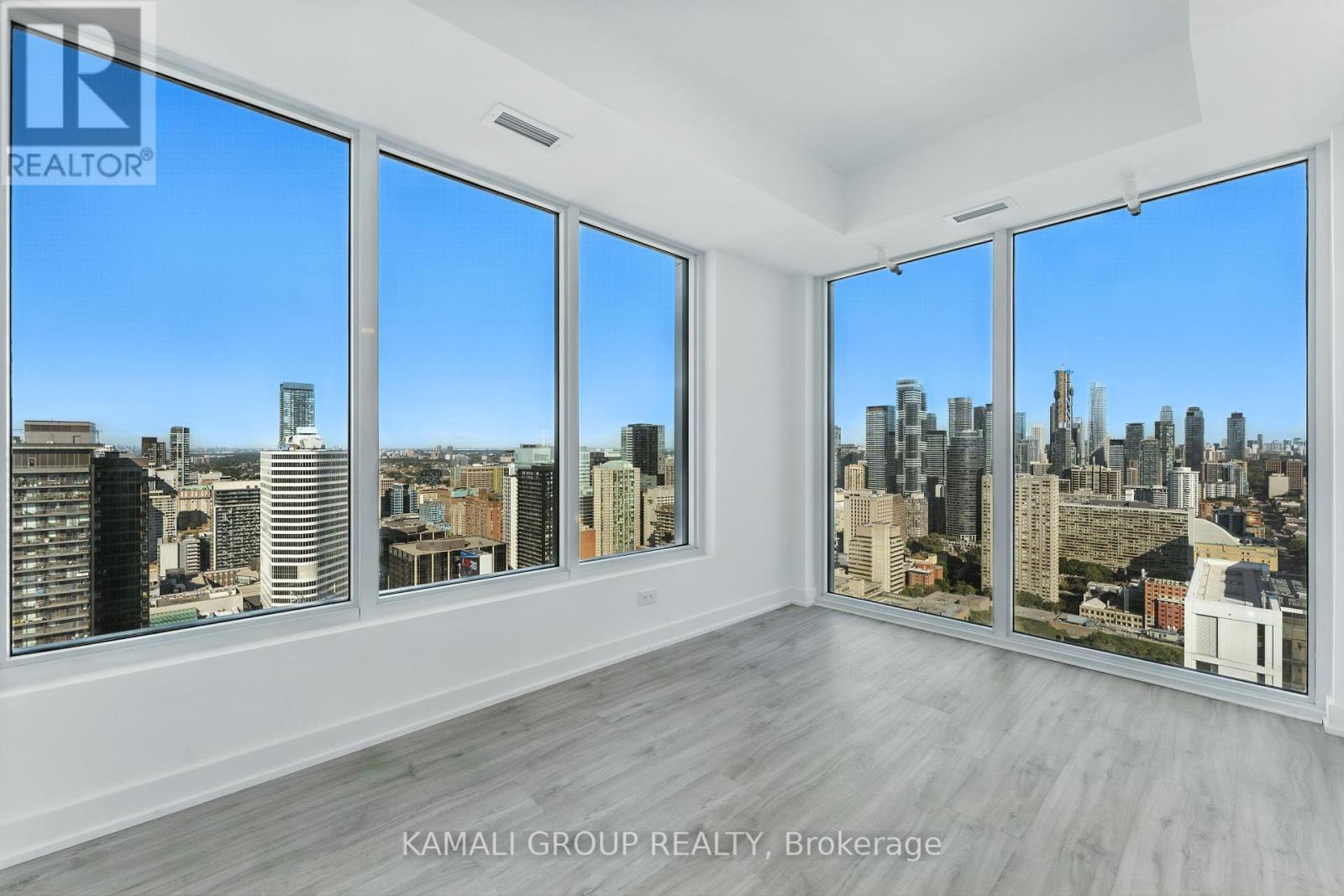 Photo 14 of 4503 252 Church Street, Toronto ON