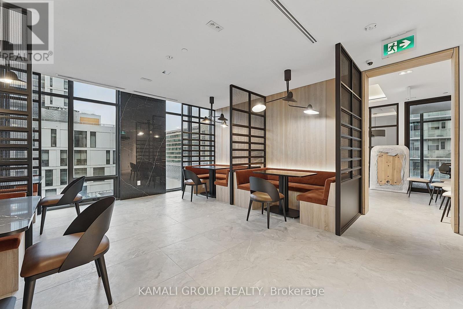 Photo 23 of 4503 252 Church Street, Toronto ON