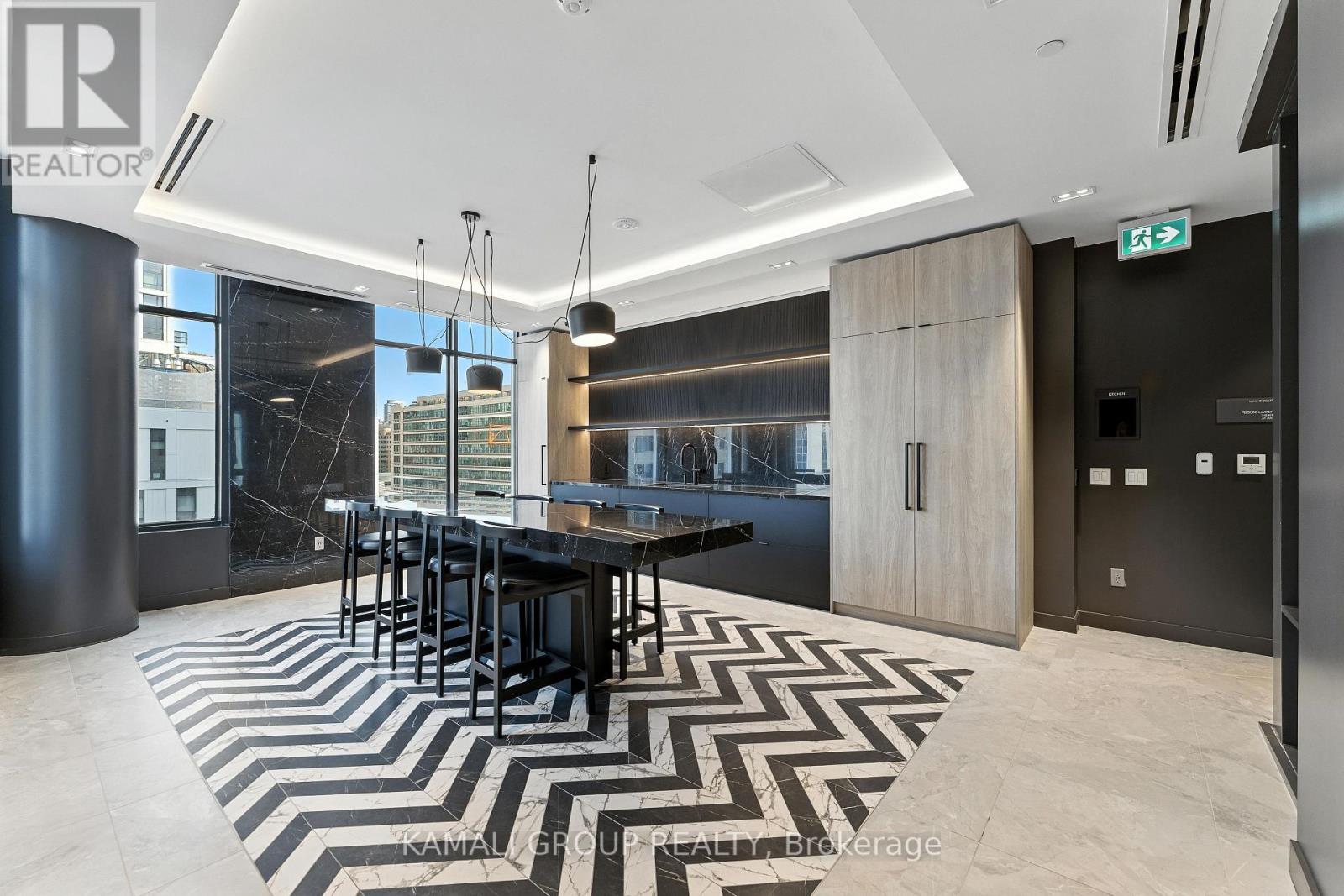 Photo 31 of 4503 252 Church Street, Toronto ON