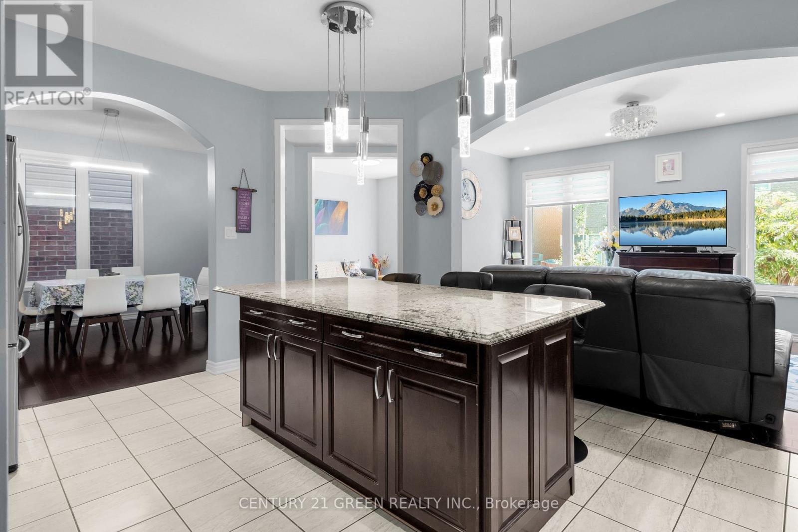 Photo 11 of 940 Dice Way, Milton ON