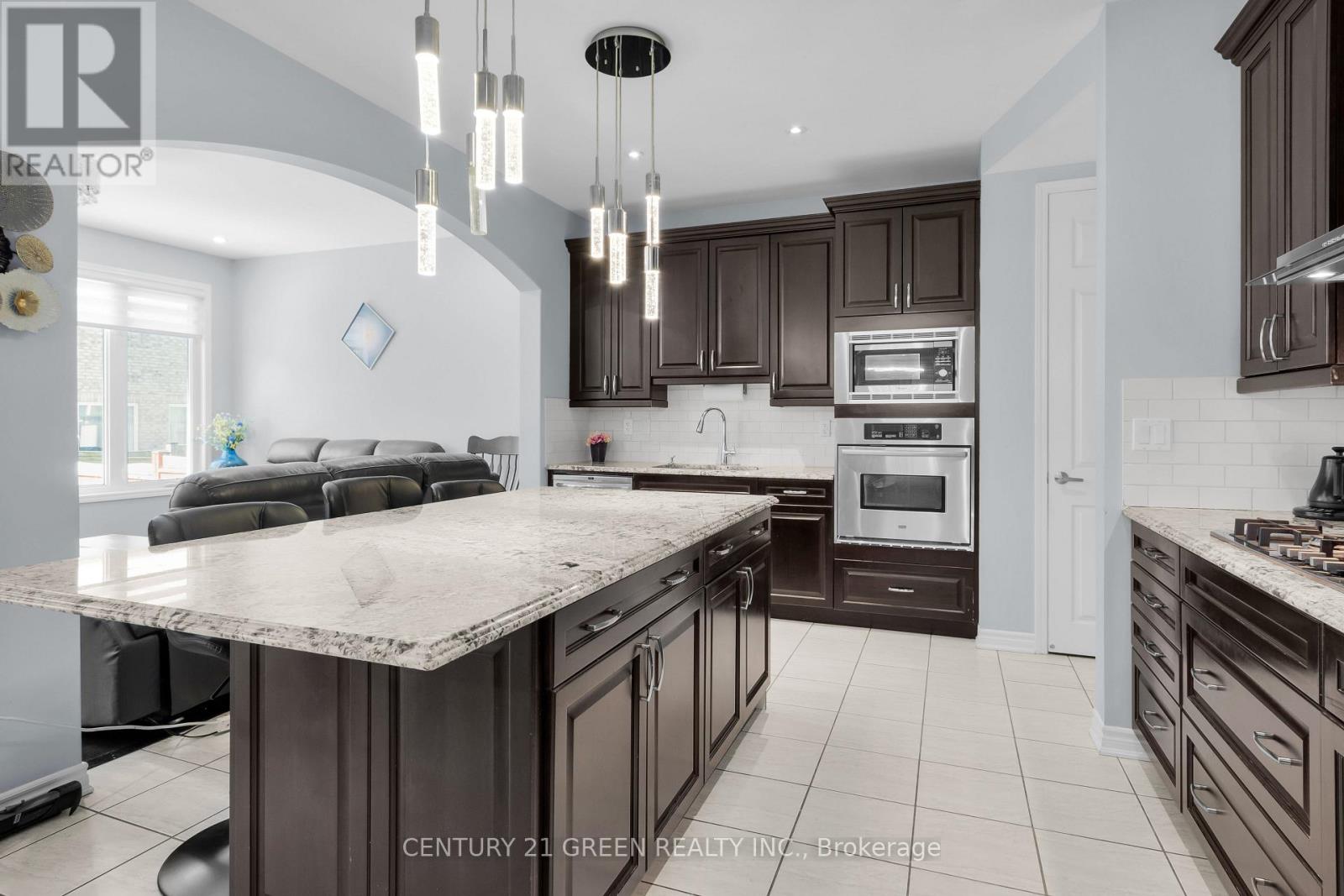 Photo 13 of 940 Dice Way, Milton ON